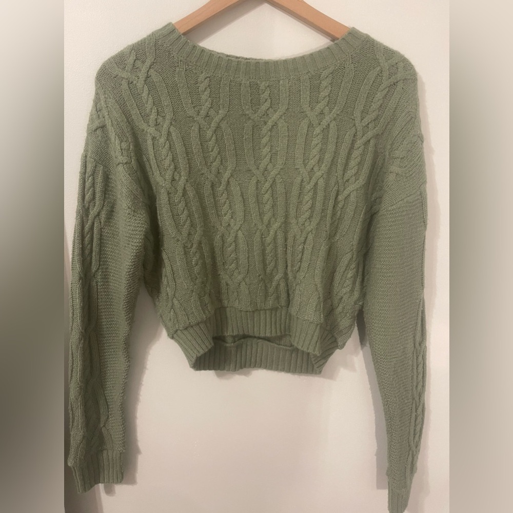 Pacsun/L.A Hearts Xs green crewneck sweater.